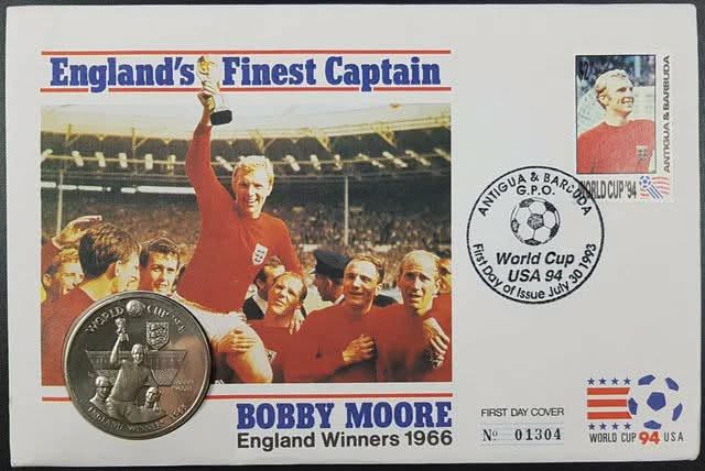 1994 Turks and Caicos Islands – 5 Crowns - FIFA World Cup Winners 1966 – Finest Captain Coin Cover
