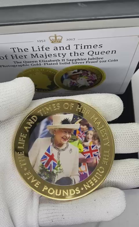 2017 United Kingdom – 5 Pounds - 65mm Big - Huge - Mighty – Life and Times of Her Majesty 5oz Proof